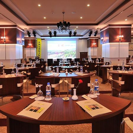 אלאניה Goldcity Hotel מראה חיצוני תמונה