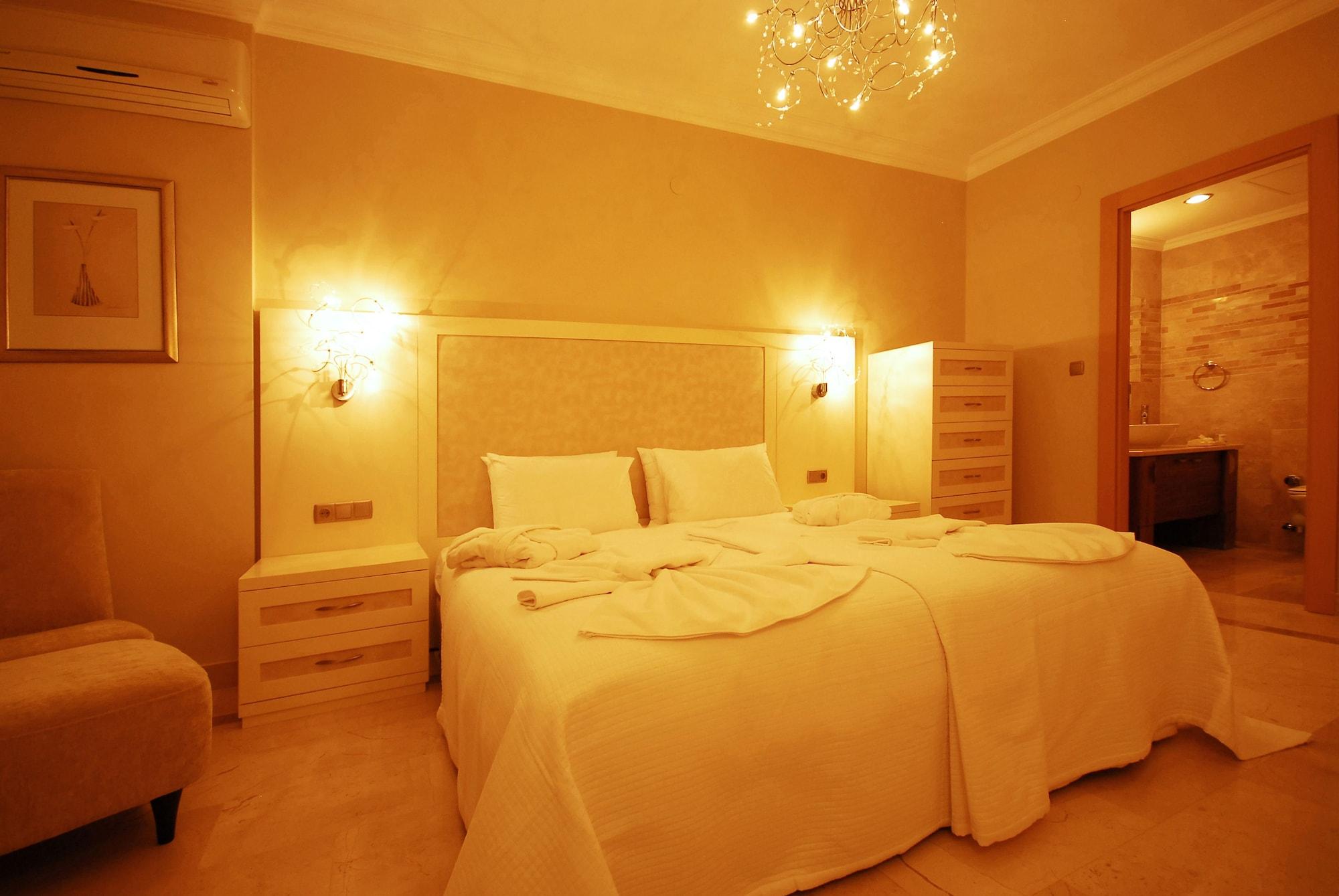 אלאניה Goldcity Hotel מראה חיצוני תמונה