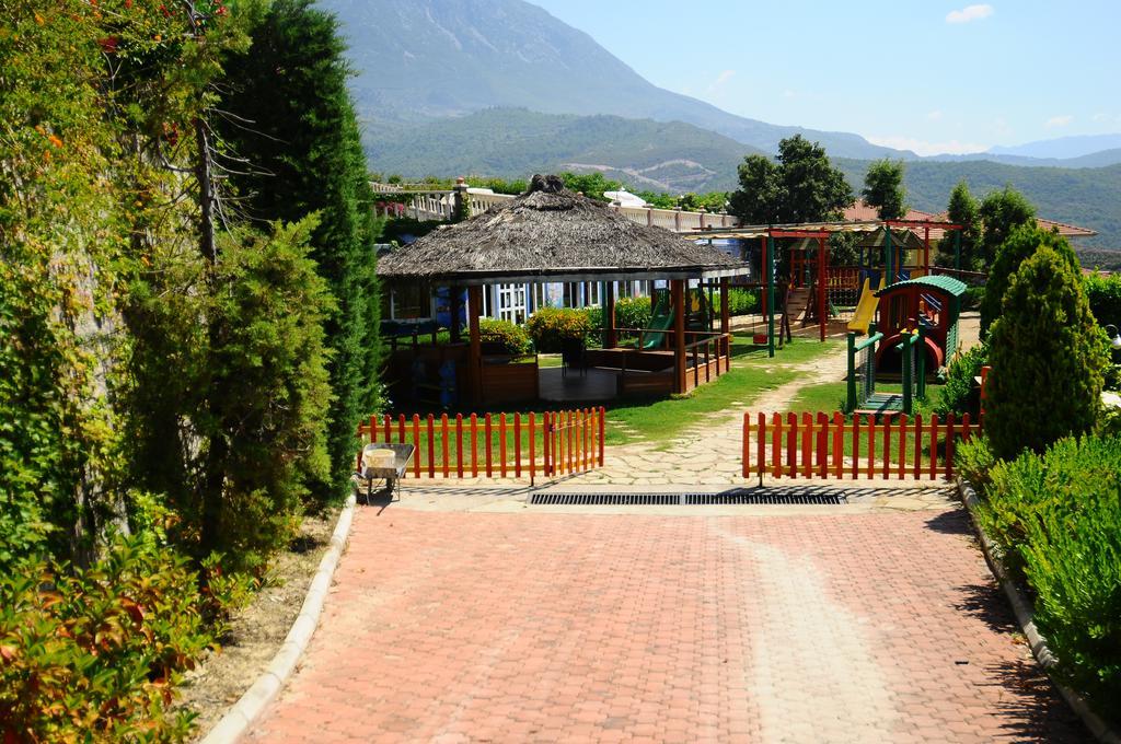 אלאניה Goldcity Hotel מראה חיצוני תמונה