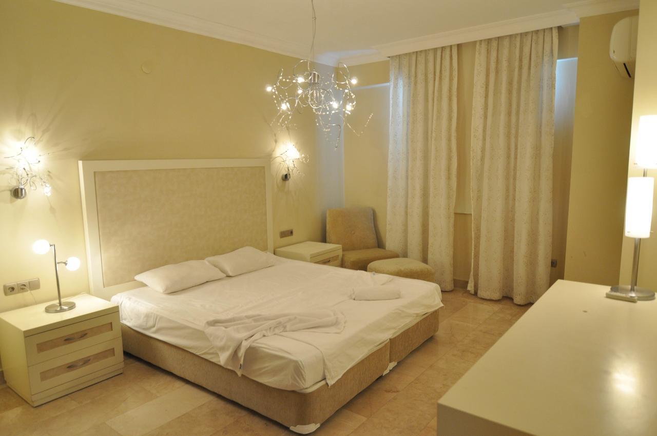אלאניה Goldcity Hotel מראה חיצוני תמונה