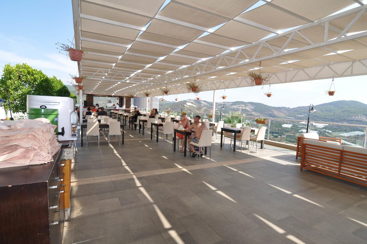 אלאניה Goldcity Hotel מראה חיצוני תמונה